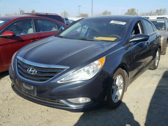 5NPEB4AC1DH547481 - 2013 HYUNDAI SONATA GLS BLUE photo 2