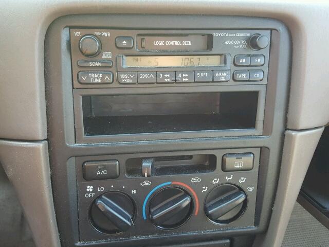 JT2BG22K0X0280732 - 1999 TOYOTA CAMRY LE თაფლისფერი ფოტო 9