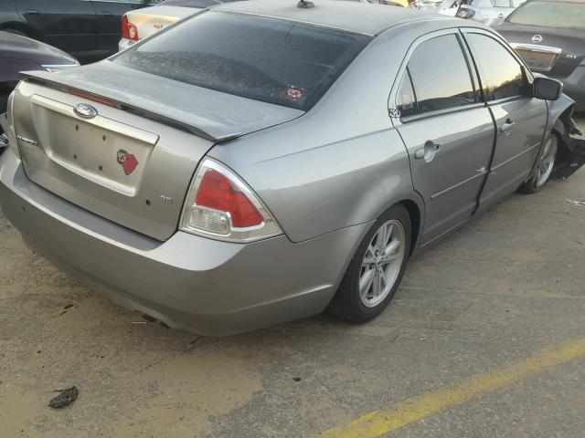 3FAHP07Z18R134648 - 2008 FORD FUSION SE GRAY photo 4