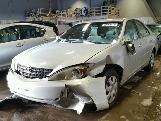 4T1BE32K33U149649 - 2003 TOYOTA CAMRY LE SILVER photo 2