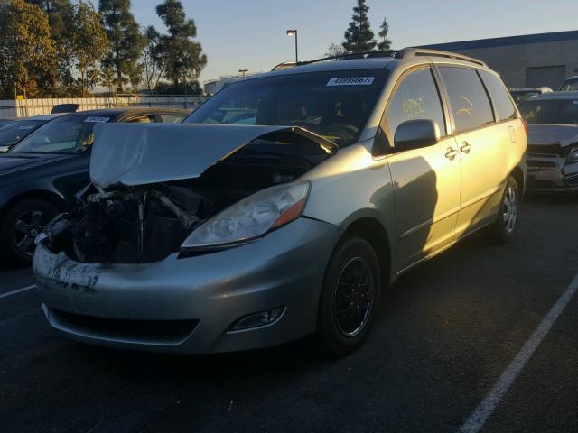 5TDZA22C36S450917 - 2006 TOYOTA SIENNA XLE GREEN photo 2