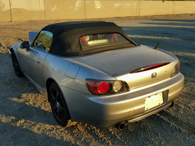 JHMAP114X3T000127 - 2003 HONDA S2000 SILVER photo 3