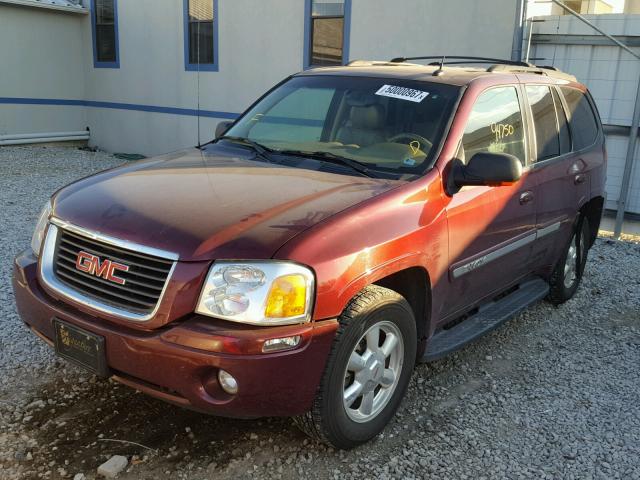 1GKDS13S542272881 - 2004 GMC ENVOY MAROON photo 2