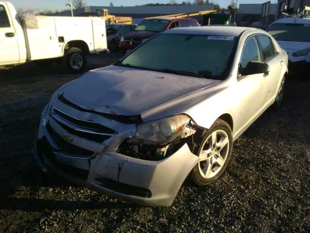 1G1ZB5EB9AF205798 - 2010 CHEVROLET MALIBU LS SILVER photo 2