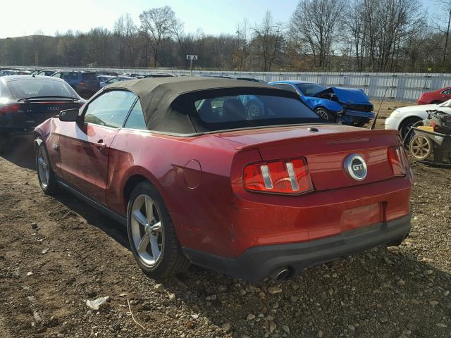 1ZVBP8FF8B5121781 - 2011 FORD MUSTANG GT RED photo 3
