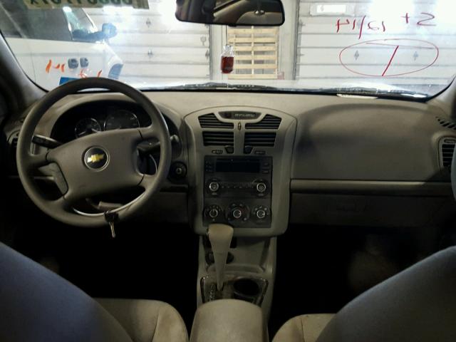 1G1ZS51FX6F133624 - 2006 CHEVROLET MALIBU LS SILVER photo 9