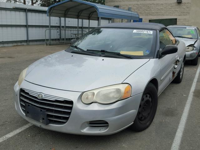 1C3EL45X06N226646 - 2006 CHRYSLER SEBRING SILVER photo 2