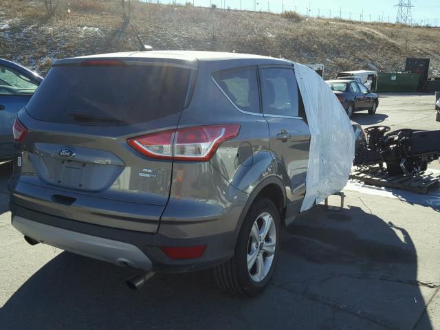 1FMCU9GX5EUD87407 - 2014 FORD ESCAPE SE GRAY photo 4