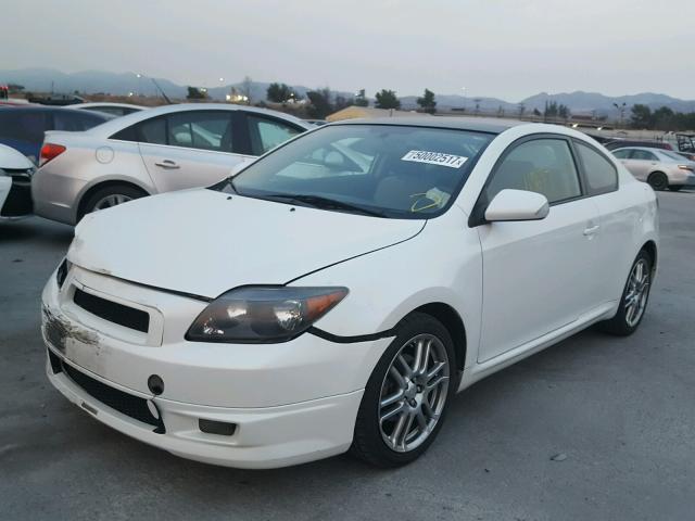 JTKDE177070205607 - 2007 TOYOTA SCION TC WHITE photo 2