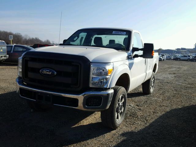 1FTBF2B68GEB07265 - 2016 FORD F250 SUPER WHITE photo 2