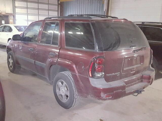 1GNDT13S352109258 - 2005 CHEVROLET TRAILBLAZE MAROON photo 3