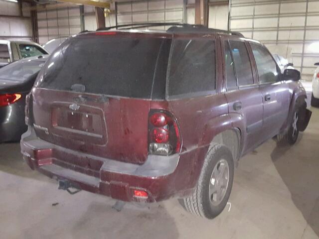 1GNDT13S352109258 - 2005 CHEVROLET TRAILBLAZE MAROON photo 4