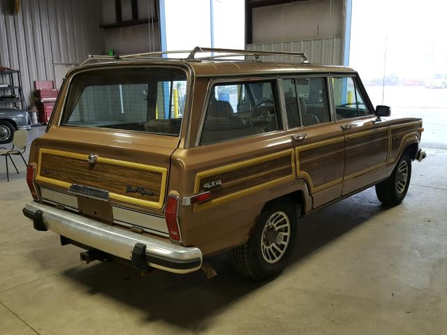 1JCNJ15N2JT143348 - 1988 JEEP GRAND WAGO BROWN photo 4