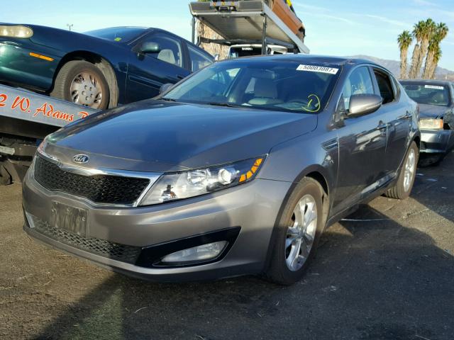 5XXGM4A72DG228043 - 2013 KIA OPTIMA LX GRAY photo 2