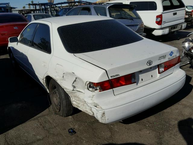 JT2BN22K6Y0001131 - 2000 TOYOTA CAMRY LE WHITE photo 3