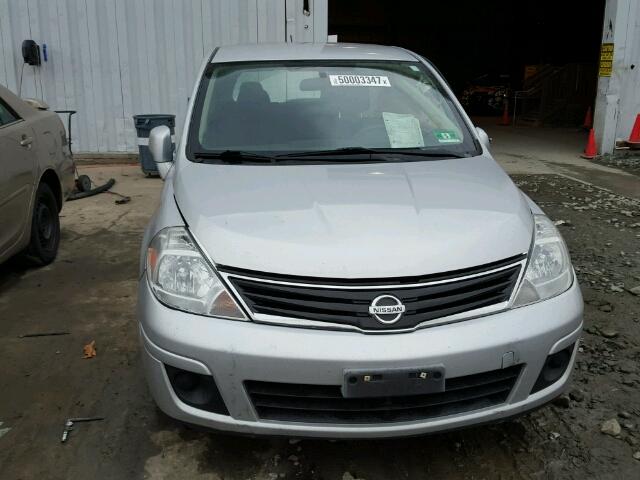 3N1BC1CP9CK198589 - 2012 NISSAN VERSA S SILVER photo 9