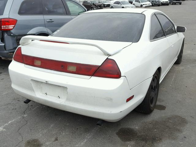 1HGCG2259WA034133 - 1998 HONDA ACCORD EX WHITE photo 4