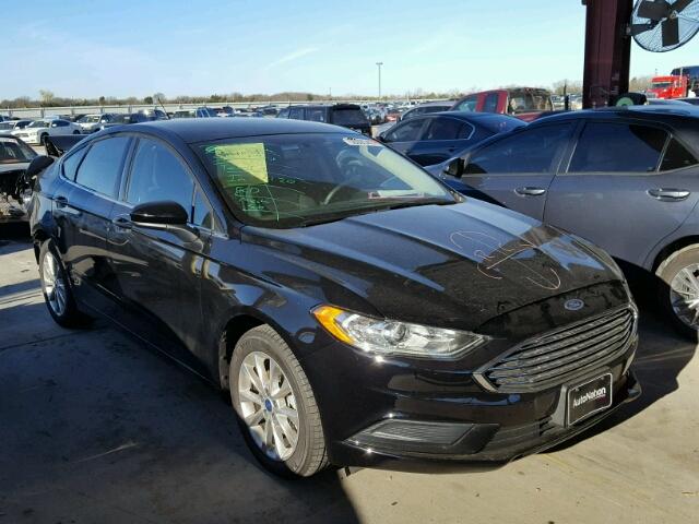 3FA6P0HD2HR274122 - 2017 FORD FUSION SE BLACK photo 1