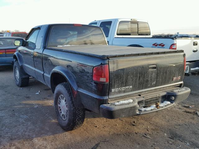 1GTCT19W1Y8147796 - 2000 GMC SONOMA BLACK photo 3