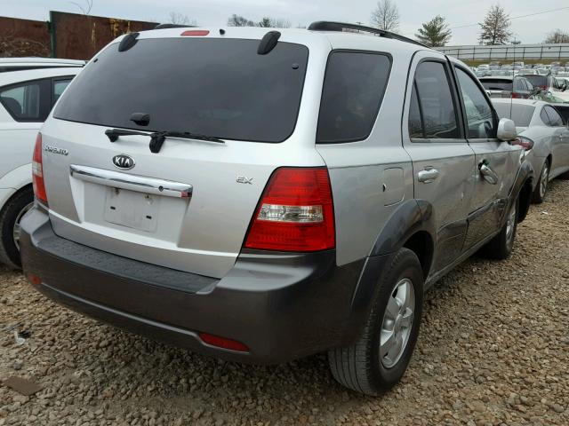 KNDJD736885832671 - 2008 KIA SORENTO EX SILVER photo 4