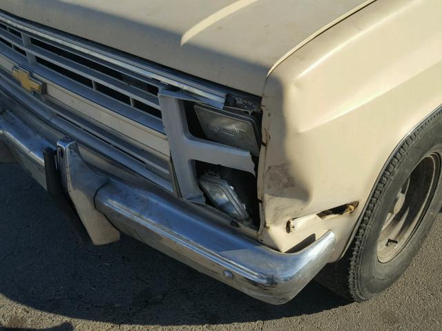 1GCDC14H7BF318339 - 1981 CHEVROLET C10 TWO TONE photo 9