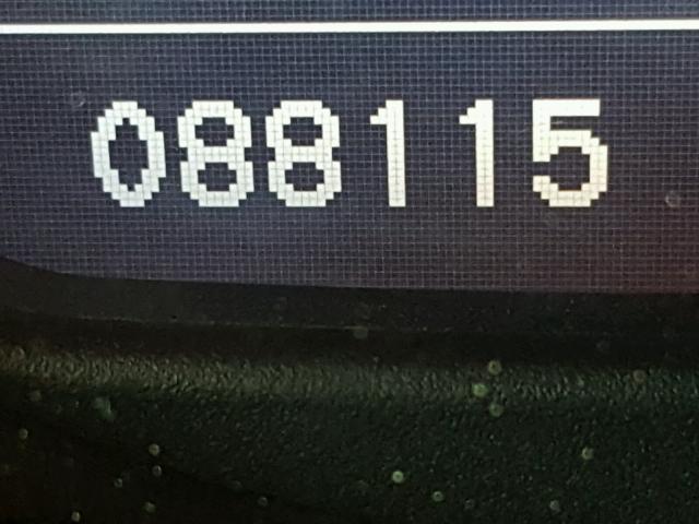 JH4KB2F62AC000428 - 2010 ACURA RL CREAM photo 8