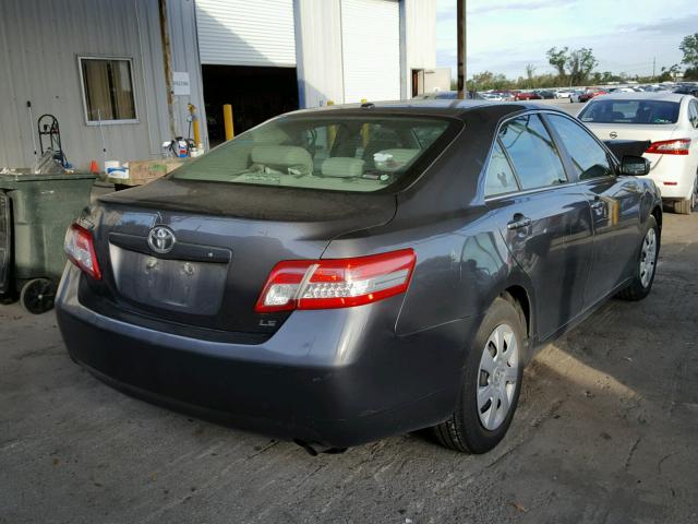 4T4BF3EK4AR074018 - 2010 TOYOTA CAMRY BASE GRAY photo 4