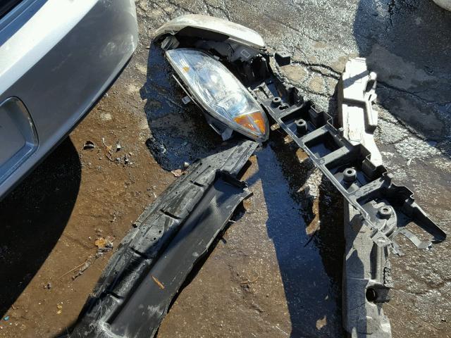 1G1ZC5EU5CF120636 - 2012 CHEVROLET MALIBU 1LT SILVER photo 9