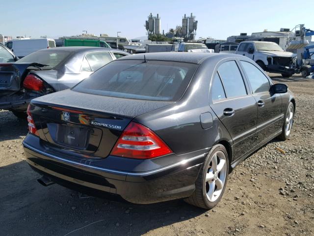 WDBRF40J95A746078 - 2005 MERCEDES-BENZ C 230K SPO BLACK photo 4