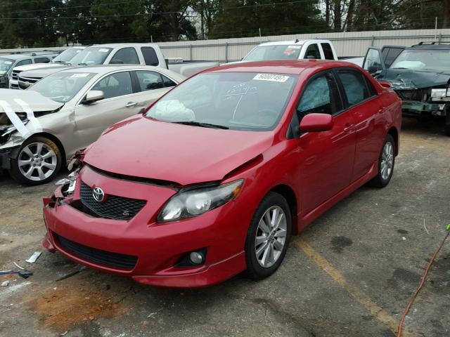 2T1BU4EE8AC505798 - 2010 TOYOTA COROLLA BA RED photo 2