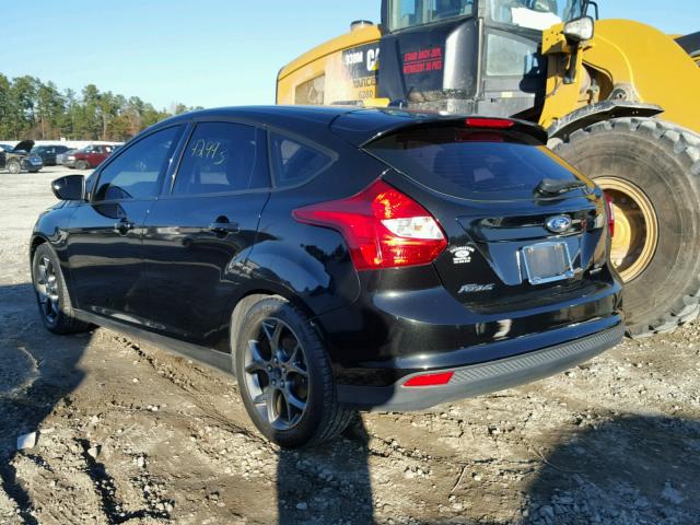 1FADP3K29EL298041 - 2014 FORD FOCUS SE BLACK photo 3