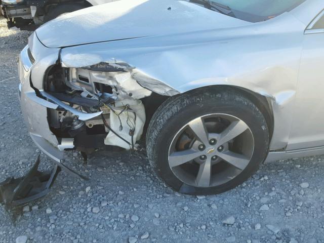 1G1ZC5E17BF103762 - 2011 CHEVROLET MALIBU 1LT 银色 照片 9