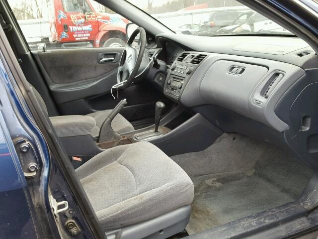 1HGCF86672A077369 - 2002 HONDA ACCORD VAL BLUE photo 5