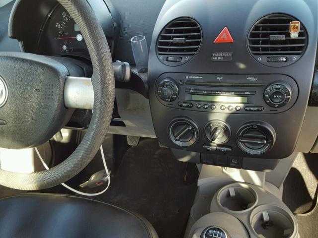 3VWCK31C55M403281 - 2005 VOLKSWAGEN NEW BEETLE ვერცხლისფერი ფოტო 9