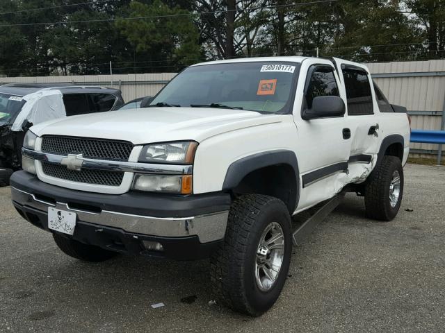 3GNEC13T13G311968 - 2003 CHEVROLET AVALANCHE WHITE photo 2