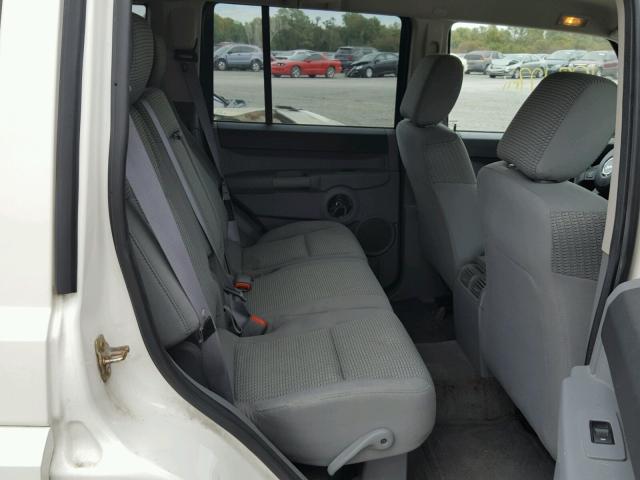 1J8HG48K56C178773 - 2006 JEEP COMMANDER WHITE photo 6