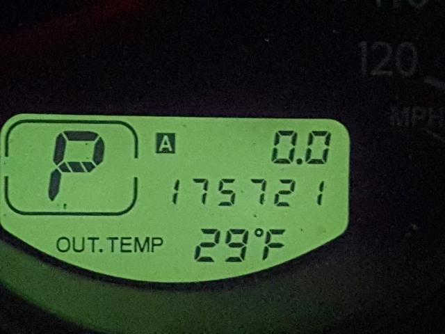 JF1SG66698H725621 - 2008 SUBARU FORESTER S თეთრი ფოტო 8