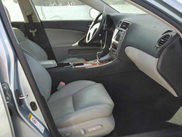 JTHBK262565022500 - 2006 LEXUS IS 250 SILVER photo 5