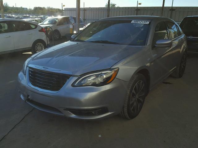 1C3CCBBB4DN549826 - 2013 CHRYSLER 200 GRAY photo 2