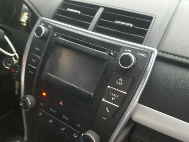 4T1BF1FK9FU895877 - 2015 TOYOTA CAMRY LE GRAY photo 9