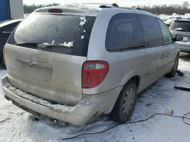 2C8GP64L55R227231 - 2005 CHRYSLER TOWN & COU SILVER photo 4