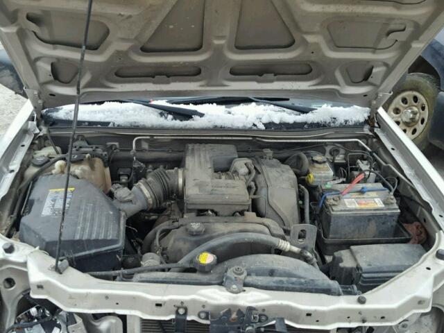 1GCDT136458176461 - 2005 CHEVROLET COLORADO SILVER photo 7