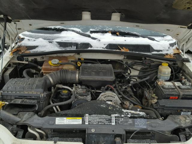 1J4GL48K42W327062 - 2002 JEEP LIBERTY SP WHITE photo 7