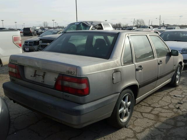 YV1LS551XS1251217 - 1995 VOLVO 850 BASE SILVER photo 4