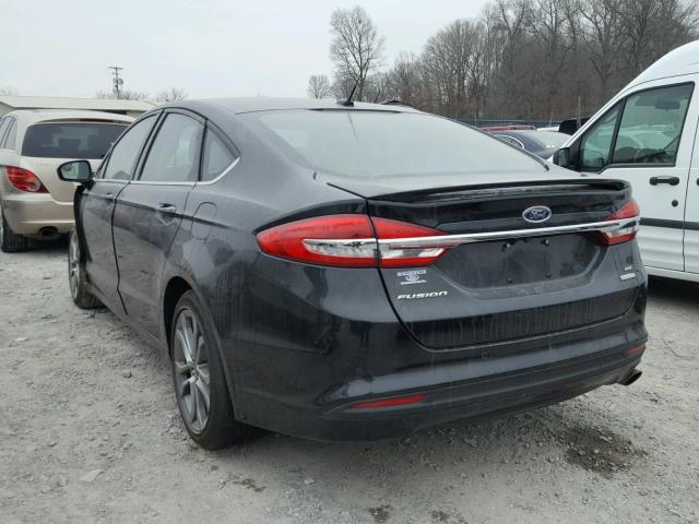 3FA6P0HD7HR332452 - 2017 FORD FUSION SE BLACK photo 3