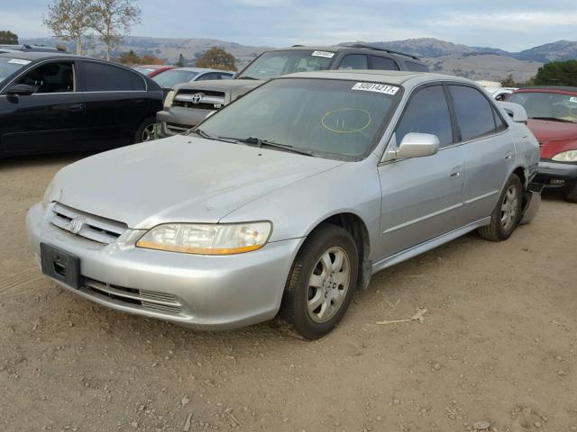 JHMCG66831C015776 - 2001 HONDA ACCORD EX SILVER photo 2