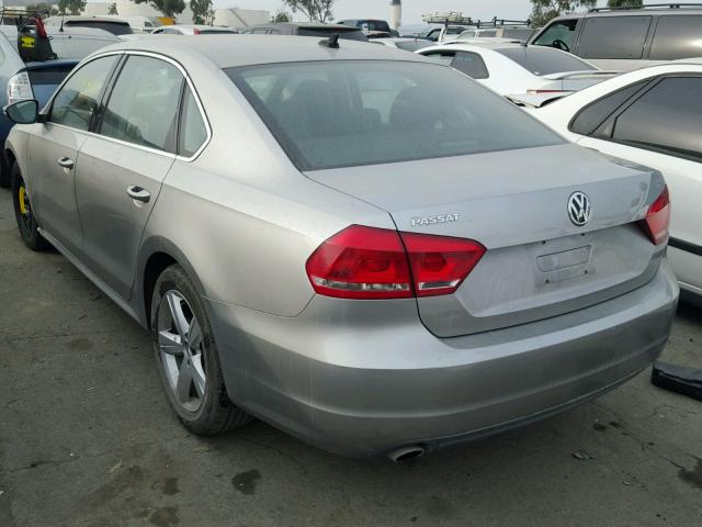 1VWBP7A37CC005542 - 2012 VOLKSWAGEN PASSAT SE SILVER photo 3