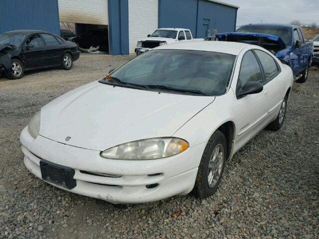 2B3HD46RXXH738268 - 1999 DODGE INTREPID WHITE photo 2