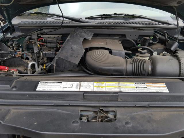 5LMFU28L5WLJ06727 - 1998 LINCOLN NAVIGATOR Zielony zdjęcie 7