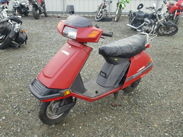 JH2HF0301J5302052 - 1988 HONDA CH80 RED photo 2